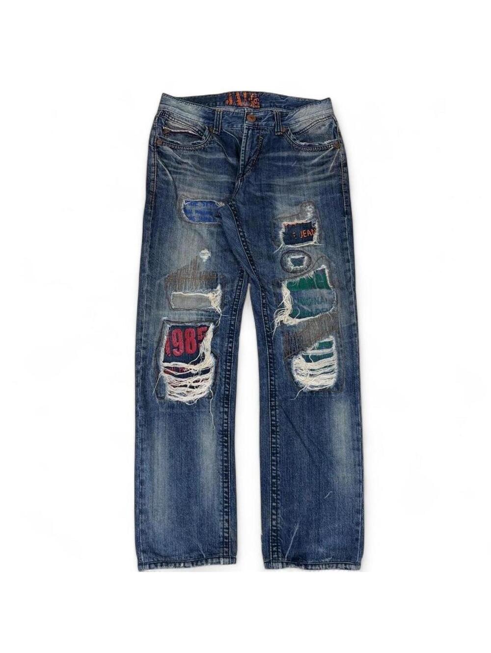 Jambangee unique design and ripped look denim jeans